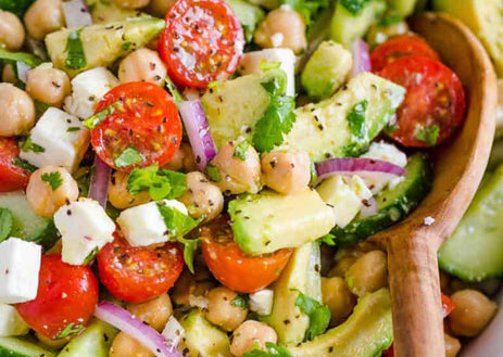 Chickpea Salad: A Protein-Packed Lunch Option